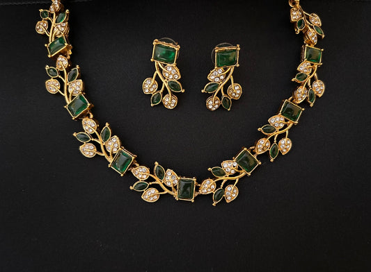Leaf design with stone Mandira Silks