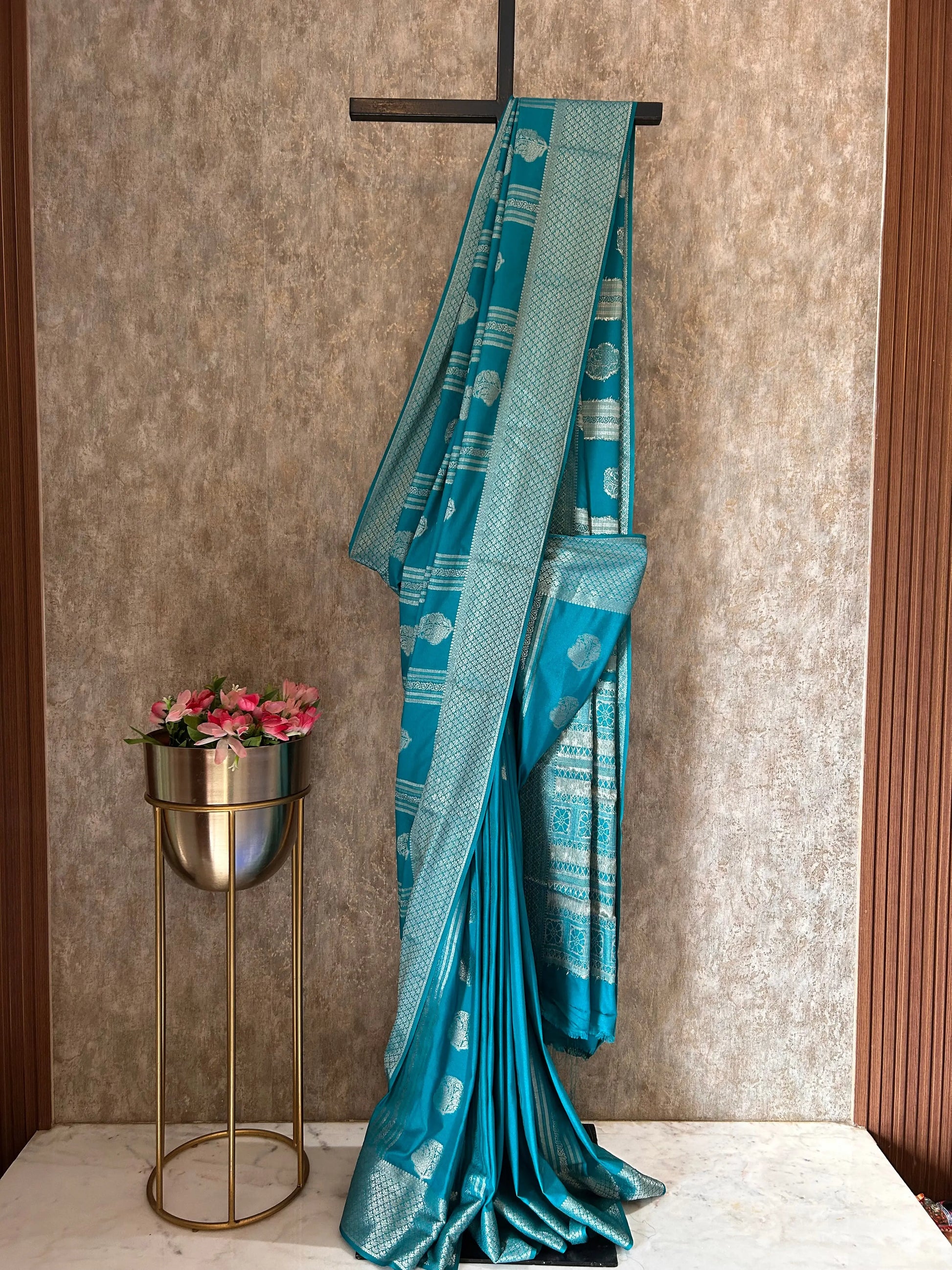 Blue Color Crepe Silk Saree Mandira Silks